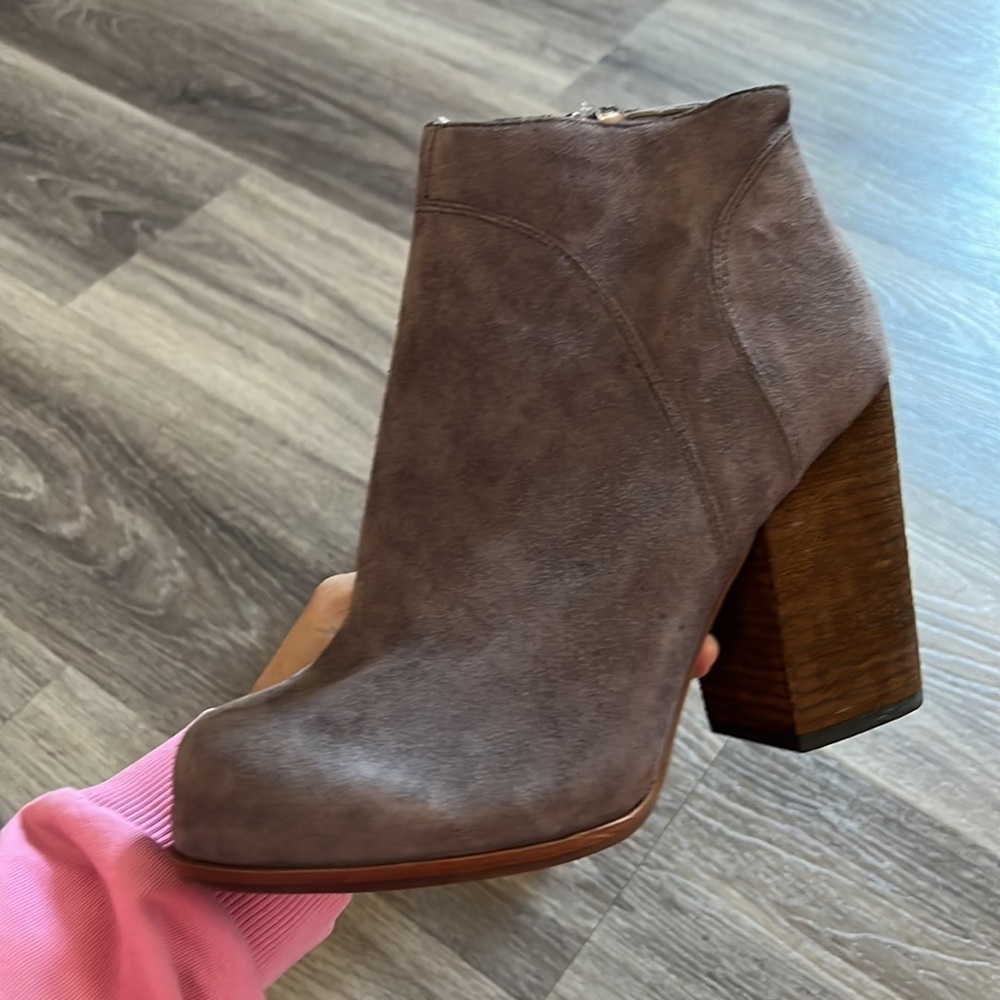 Jeffrey Campbell x Revolve Gray Ankle Boots 9.5 Round Toe Booties Stacked Heel